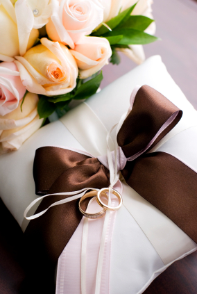 Ni�an y&uuml;z&uuml;klerini ta��yaca��n�z zemin ��k ve romantik olmal�